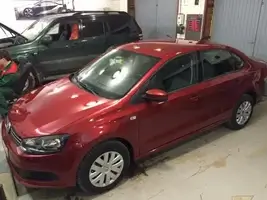 VOLKSWAGEN POLO 2015